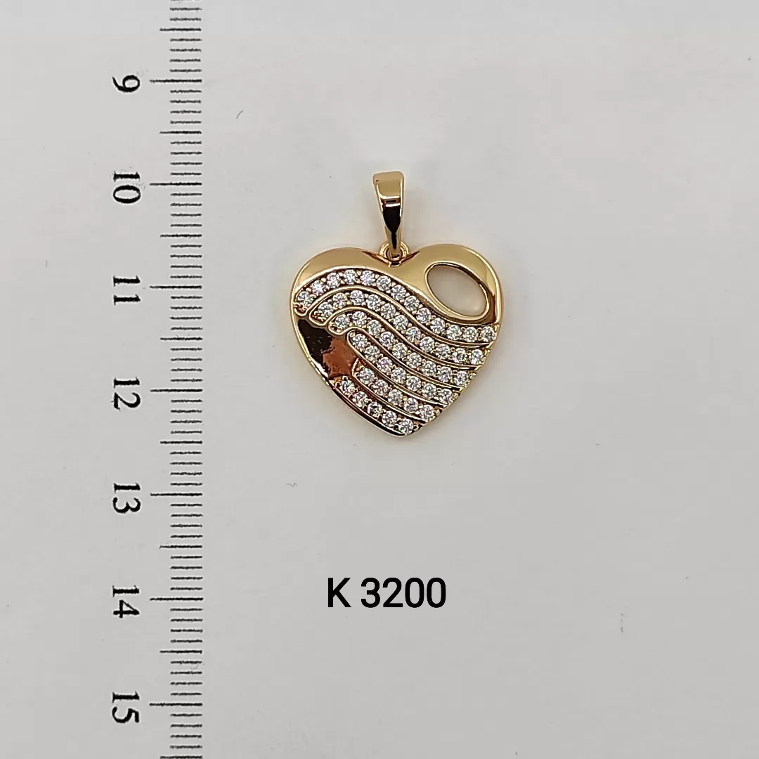 K 3200